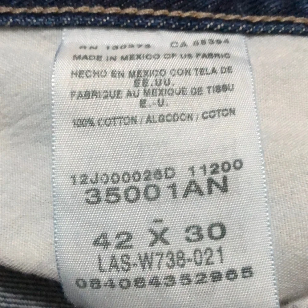- Wrangler.‎ Rugged Wear jeans men’s pant Sz 42 X 30